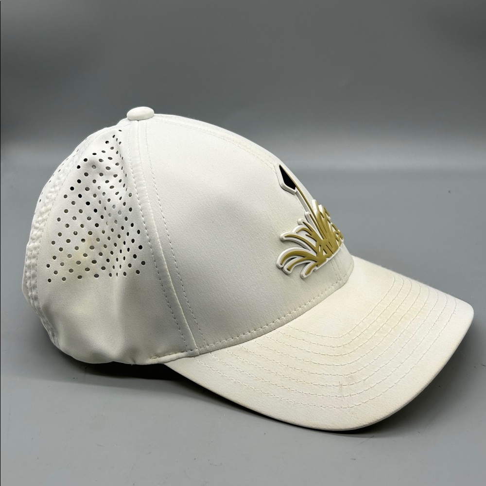 Branded Bills White Golf Hat Performance 500 - Picture 2 of 7